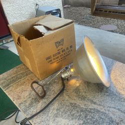 Vintage Spotlight/Garage Reflector Lamp