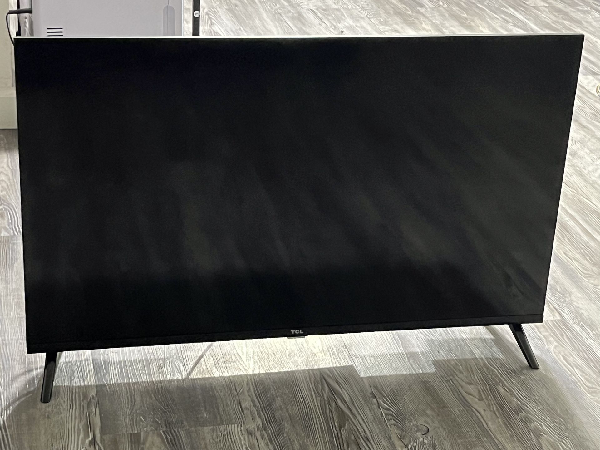 TCL TV