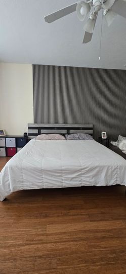 King bed