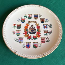 Decoratel cream or China Canadian coat of arms collectible 8 inch plate marked