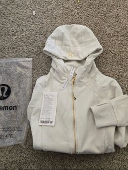 Lululemon skuba