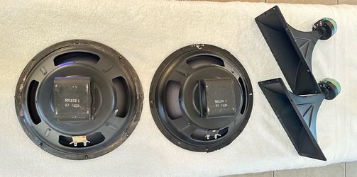 Very good pair of vintage 12” Eminence woofers and Magnavox horn tweeters all working well