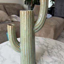 Decorative planter