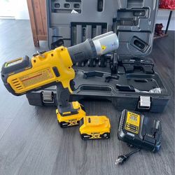 Dewalt-20V-Max-Cordless-Press-Tool