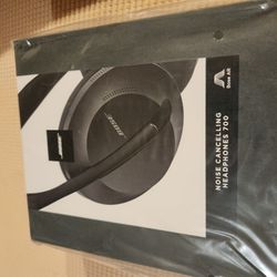 Bose NC 700 Noise Cancelling Headphones - New Sealed