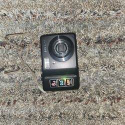 Samsung S630 6.0MP ASR Digital Camera