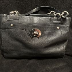 Coach Peyton Penelope Black Pebbled Leather Handbag – $90 OBO