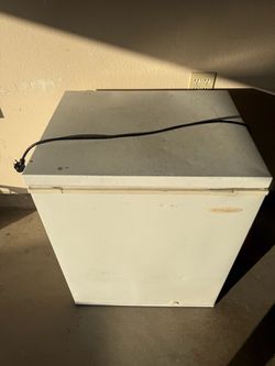 Frigidaire Commercial Chest Freezer