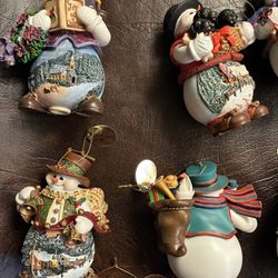 Santa Ornament Set