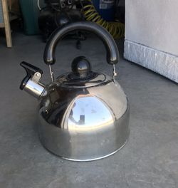 Flintshire Stainless Steel Whistling Teapot, 1.75 Quart, Silver Timberland Boots 10 and 10 1/2 (BRAND NEW )