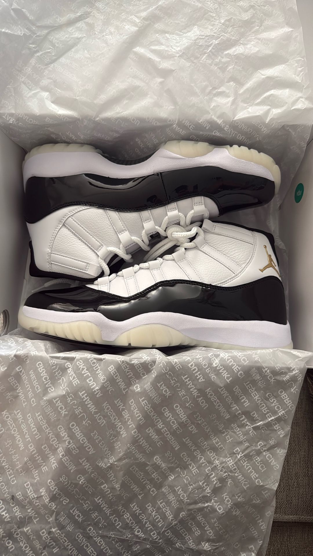 Jordan 11 Gradditude