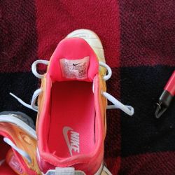 Air vapor max plus 5.5