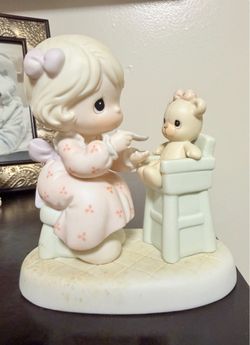 Collectibles figurines
