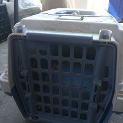 Pet carrier