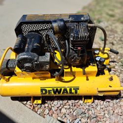 Dewalt Wheelbarrow 8 Gallon  Air COMPRESSOR 