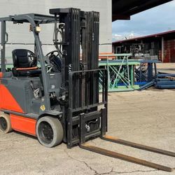 2017 Used Toyota Forklift Low Hours Industrial Warehouse Pallet Racking Beams Uprights Wire Decks 