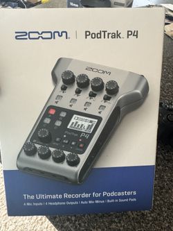 Zoom Pot Track P4 Podcast Recorder
