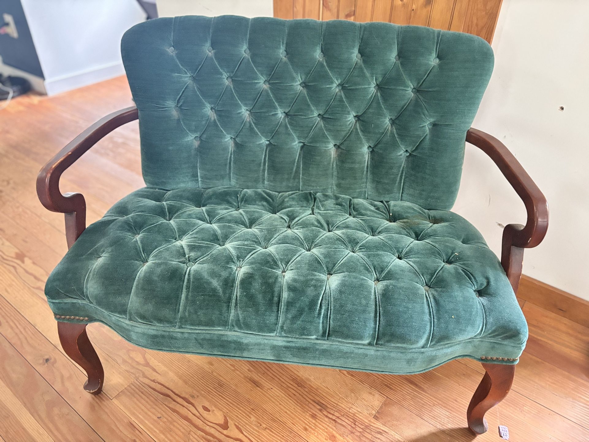Antique Victorian Carved Couch (Love Seat)