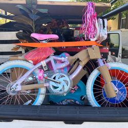 BRAND NEW 16 INCH DYNACRAFT BARBIE BIKE