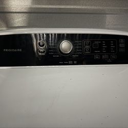 Frigidaire Washer and Dryer Set