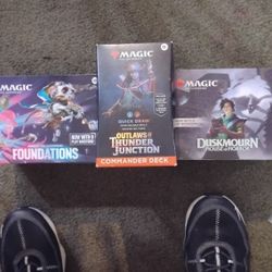 MTG 2 BUNDLE BOXES AND 1 COMANDR DECK