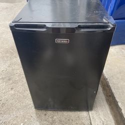 Minni  Refrigerator 