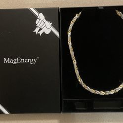 New MagEnergy Necklace Beautiful 