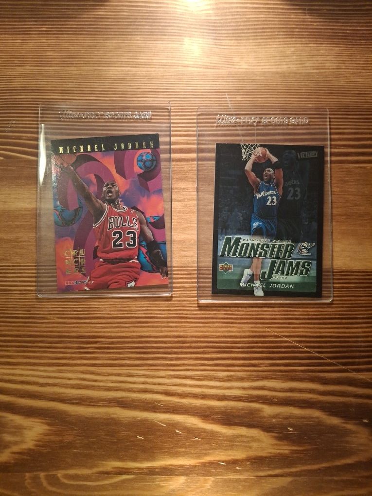 Michael Jordan 2 Card Lot