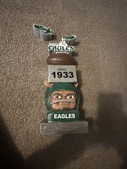 NFL Lawn Garden Ornament Tiki Statues Philadelphia Eagles Needs Repair