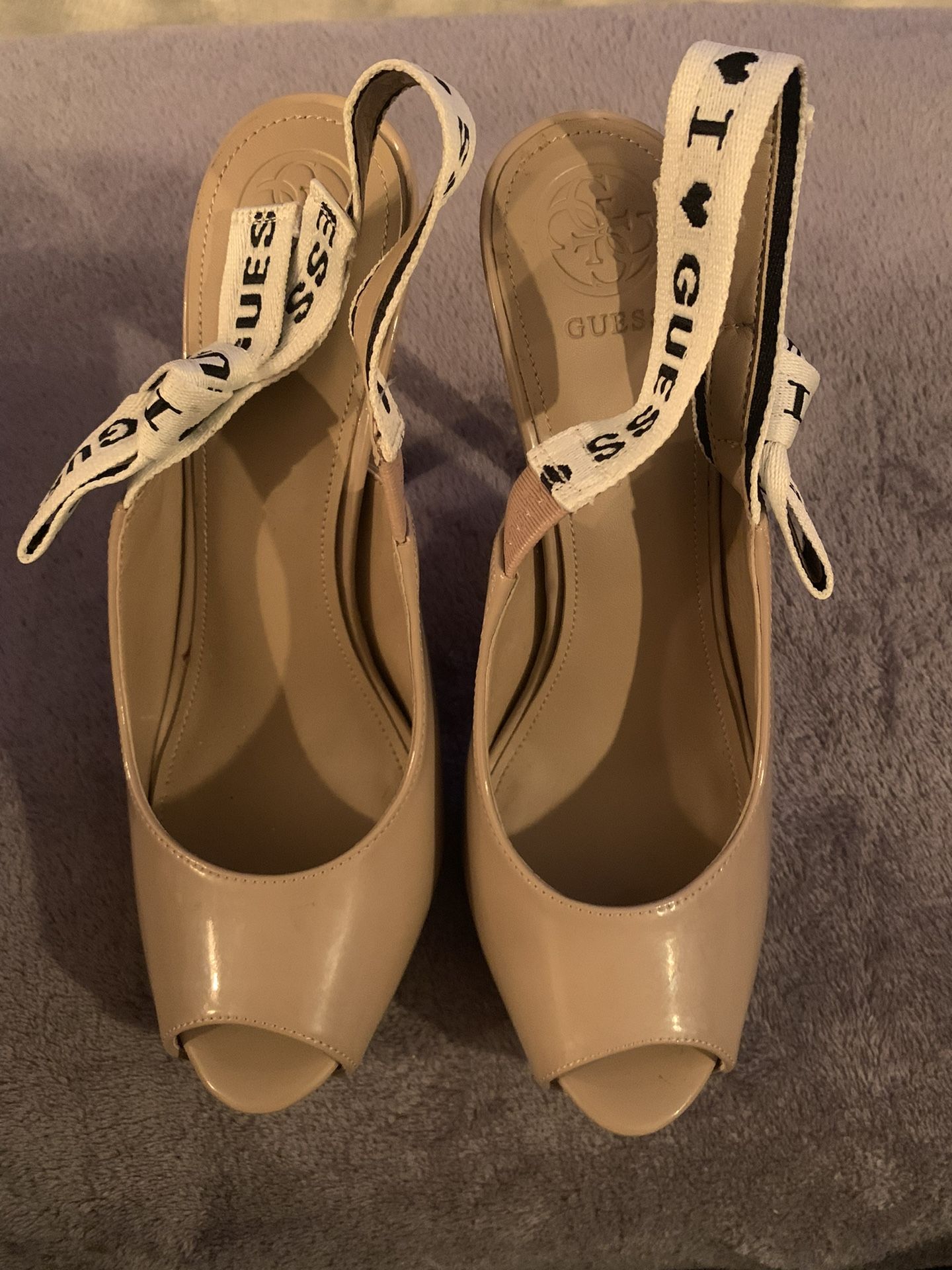 Guess beige heels size 8