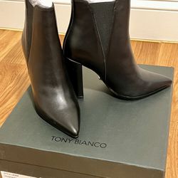 SOLD OUT NIB - Tony Bianco Leigh Boots