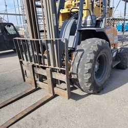 6k Case Rough Terrain Forklift 