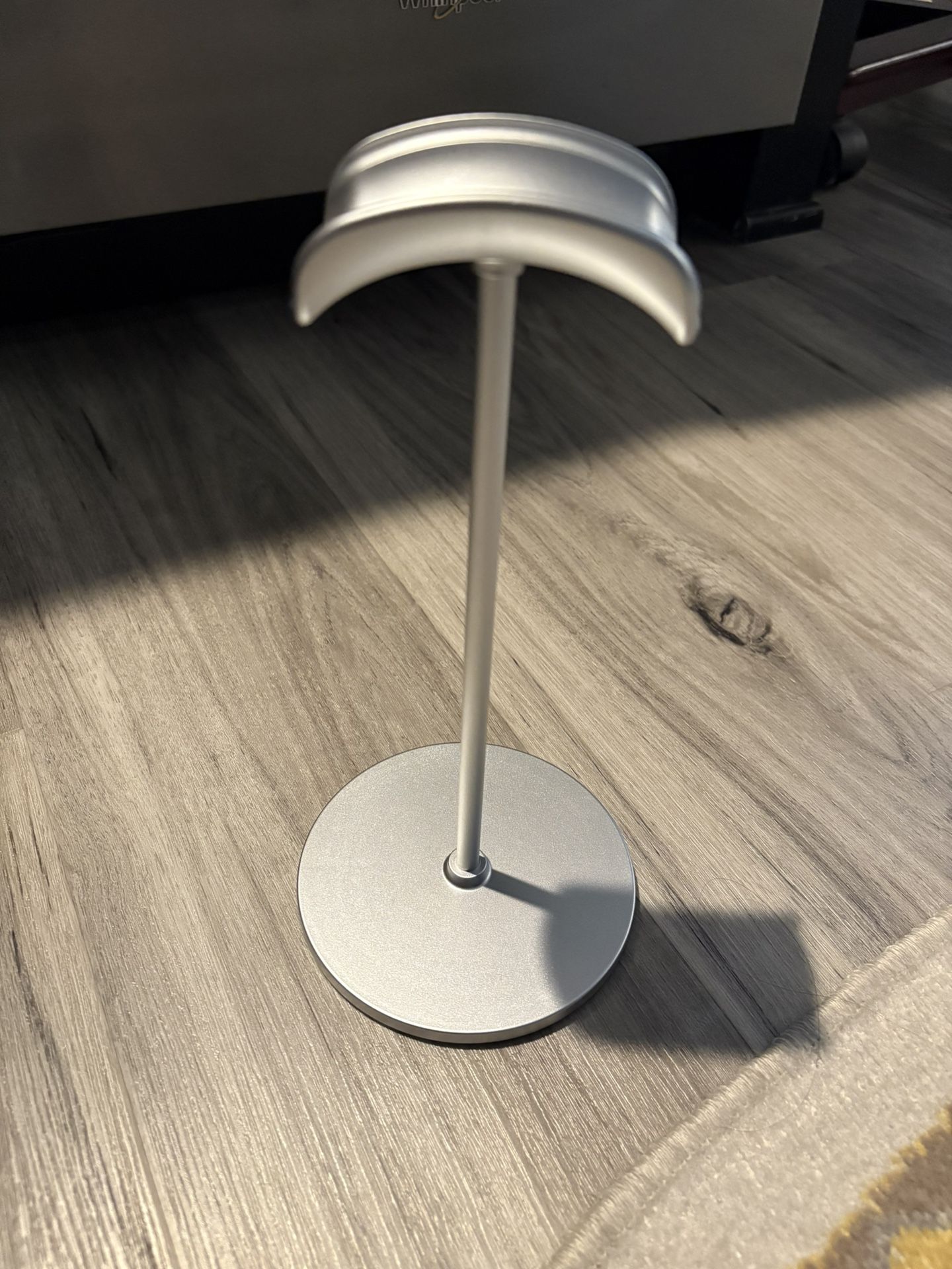 Headphones Holder New