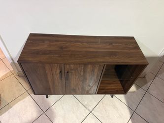 Tv console
