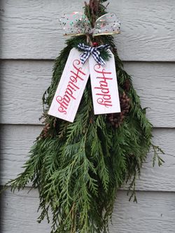 Fresh Christmas Swag 