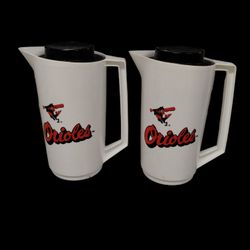 Vintage BALTIMORE ORIOLES Baseball & TOYOTA Plastic Alladinware Pitcher Lid 2.5

