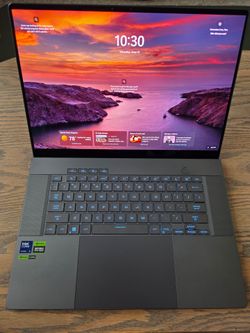 Asus Zephyrus G16 OLED