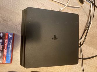 First come first serve!!!!PS4 Bundle – 2 Controllers + UFC 3 – $150 Cash Today