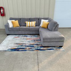 Gray L-shaped Sectional w/ Chaise by Ashley Furniture | Free Local Delivery 🚛