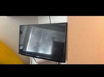 Flat Screen TV Wall Mounted