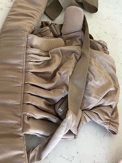 / AERIAL NEWBORN BUCKLE WRAP / DESERT LARK - AERIAL NEWBORN BUCKLE WRAP