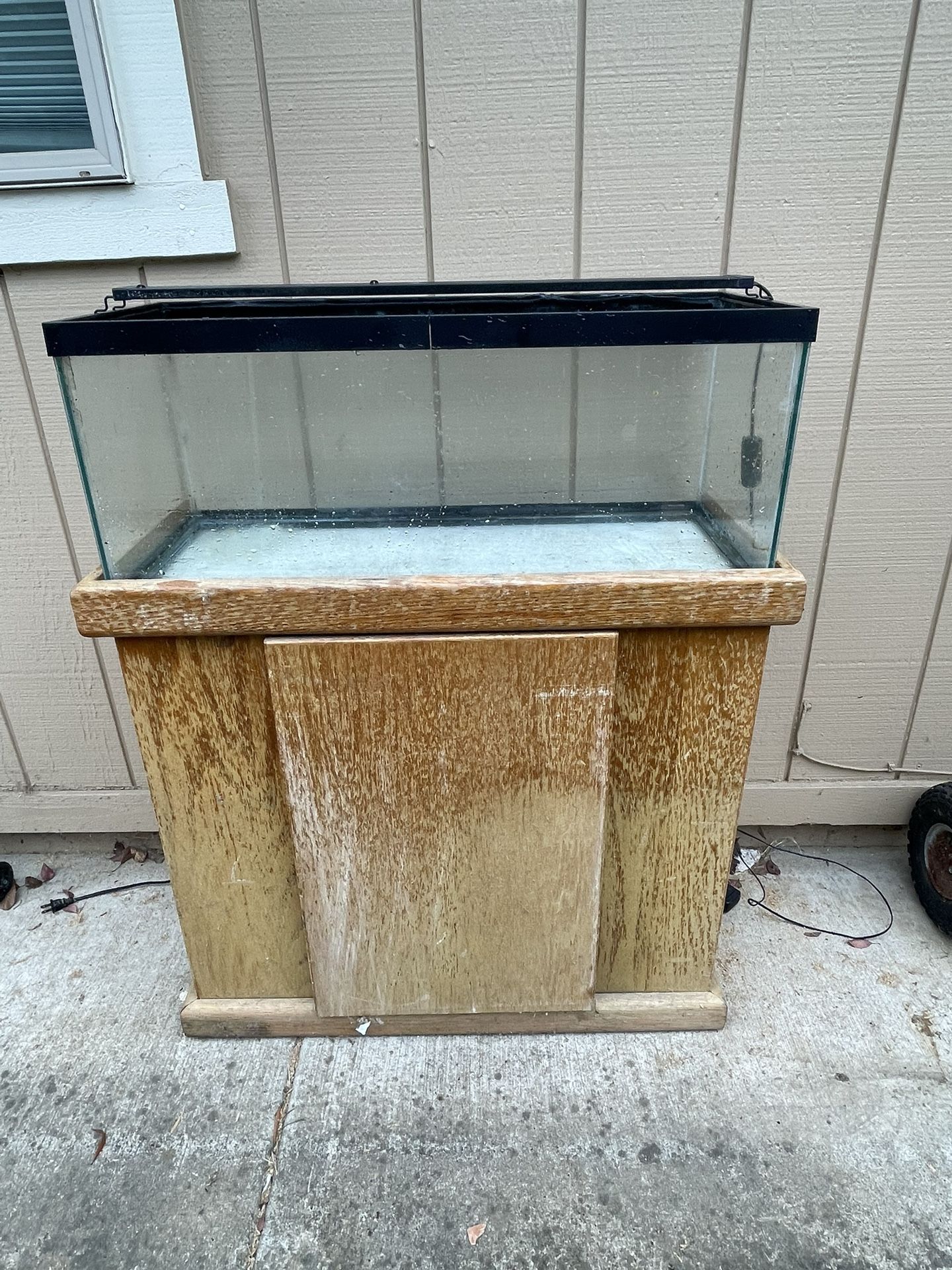 20 Gallon Long Tank + Stand