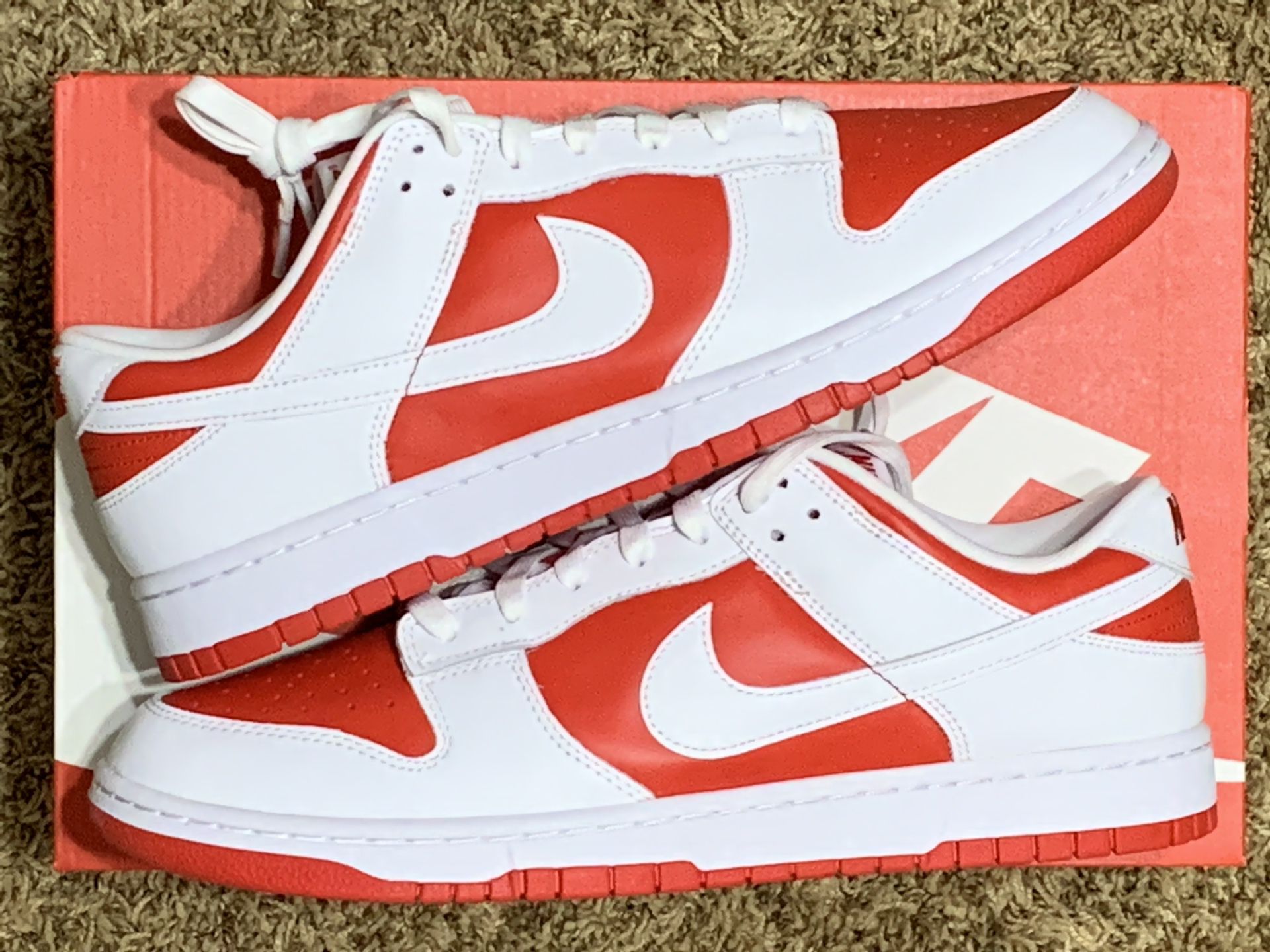 Dunk Low Championship Red | Size 13 for Sale in Lake, OfferUp