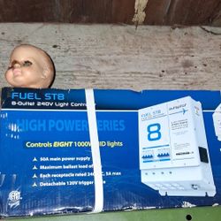 8 Outlet Light Controller