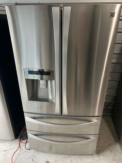 Kenmore Elite Refrigerator French door Stainless steel
