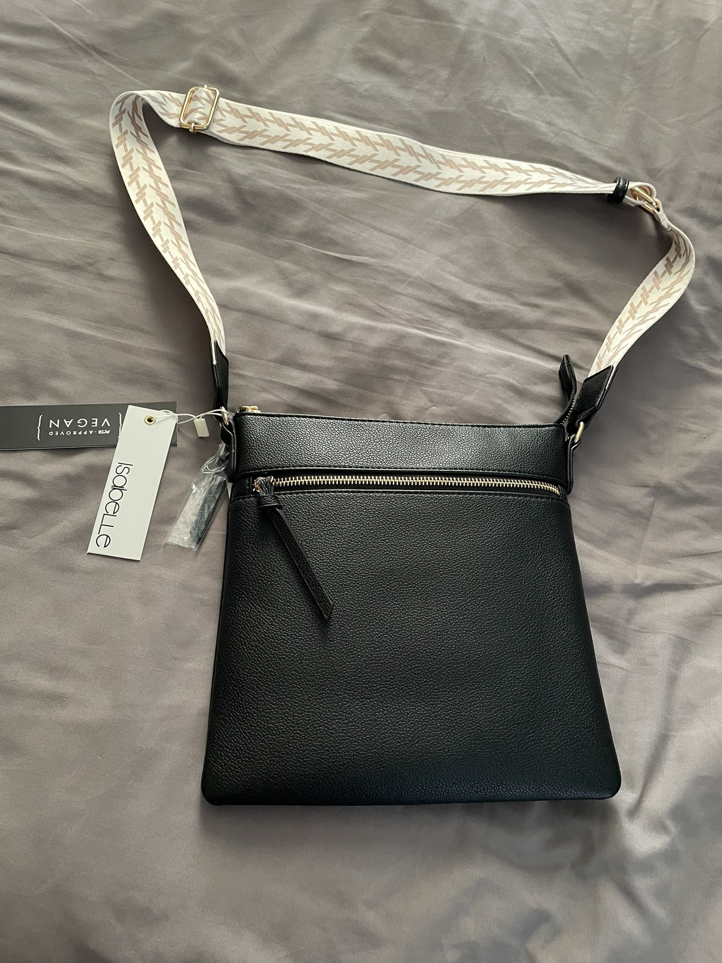 Isabelle Crossbody Bag - Vegan Leather for Sale in The Bronx, NY - OfferUp
