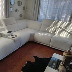 New Power Recliner Leather Sectional Couch! Free Delivery 🚚! Financing Available! 