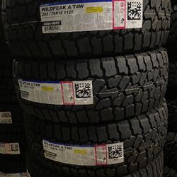 265/70/16 Falken Wildpeak AT4W  New Tires
