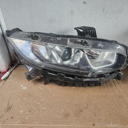 2016 Honda Civic Right Side Oem Headlight 