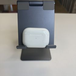 Apple AirPods Pro 2nd Gen USB‑C Case With Apple Care Plus Till Apr 2026